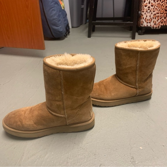 Women’s Ugg Boots Size 10 Classic Short II Chestnut Suede Leather Sherpa Lining - Picture 9 of 10